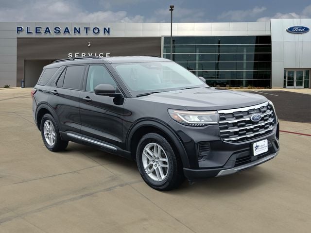 2025 Ford Explorer Base