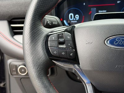 2025 Ford Explorer Base