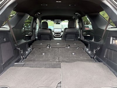 2025 Ford Explorer Base