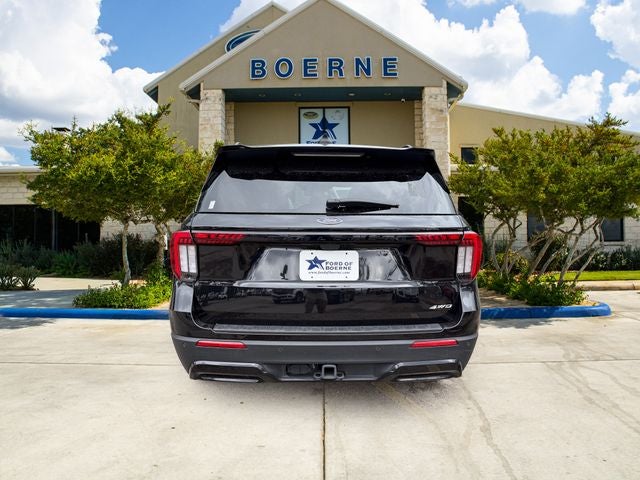 2025 Ford Explorer Base