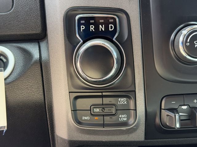 2022 RAM 1500 Classic Base