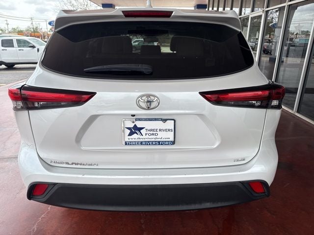 2022 Toyota Highlander XLE