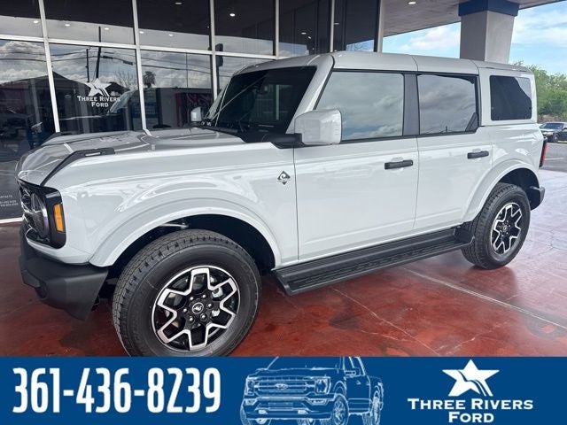 2026 Ford Bronco Outer Banks®