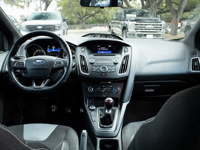 2016 Ford Focus Base