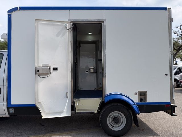2023 Ford E-350SD Base