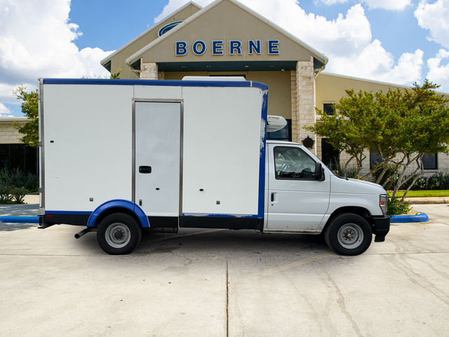 2024 Ford E-350SD Base