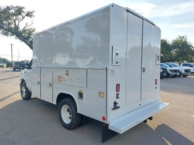 2025 Ford E-350SD E-350 SRW