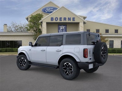 2025 Ford Bronco Outer Banks®