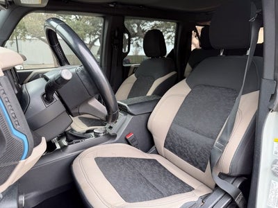 2021 Ford Bronco Base