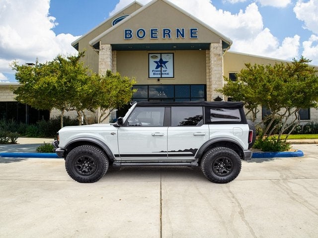 2021 Ford Bronco Base