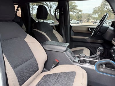 2021 Ford Bronco Base