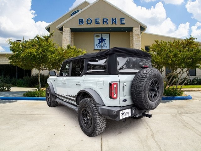 2021 Ford Bronco Base