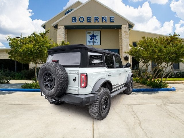 2021 Ford Bronco Base