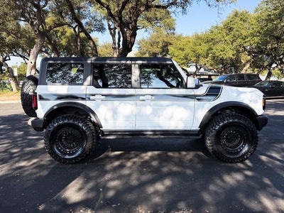 2025 Ford Bronco Outer Banks®