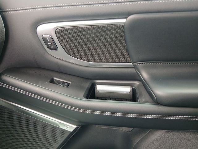 2025 Ford Expedition Platinum®