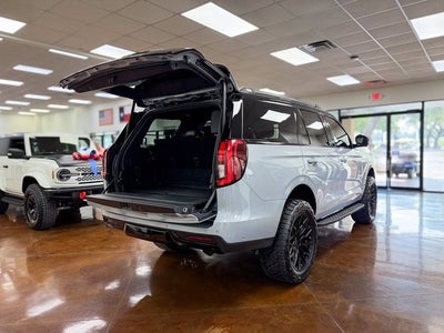 2025 Ford Expedition TREMOR®