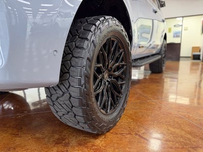 2025 Ford Expedition TREMOR®