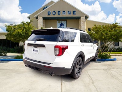 2024 Ford Explorer ST-Line