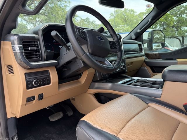 2025 Ford F-250SD Lariat