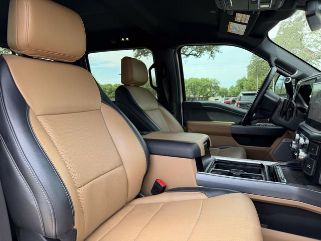 2023 Ford F-350SD Platinum