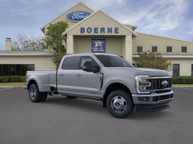 2026 Ford F-350SD F-350® Lariat®