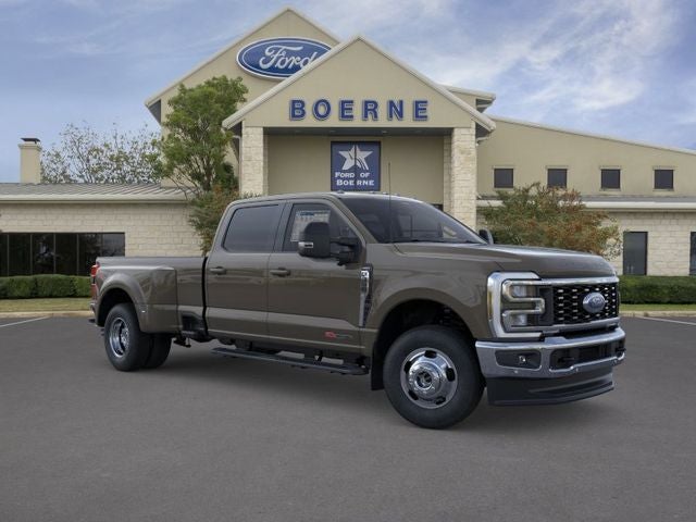 2026 Ford F-350SD F-350® Lariat®