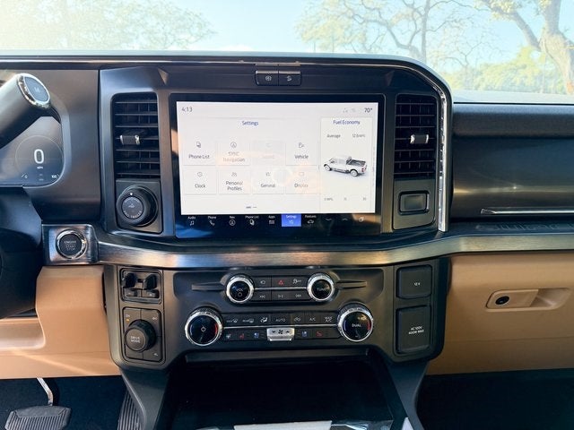 2025 Ford F-350SD Lariat Super Duty