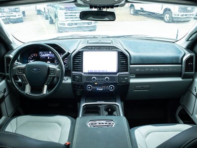 2022 Ford F-450SD LIMITED