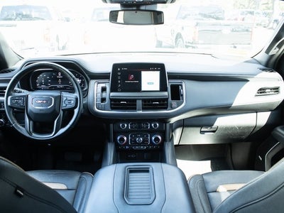 2023 GMC Yukon XL AT4