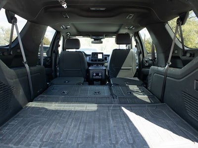 2023 GMC Yukon XL AT4