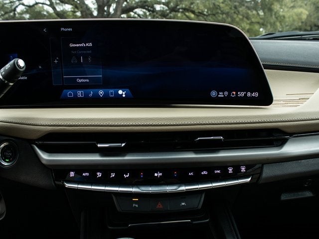 2025 Cadillac XT4 Premium Luxury