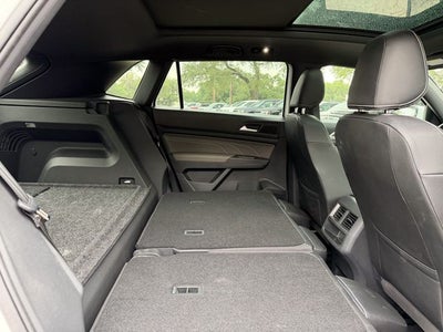 2023 Volkswagen Atlas Cross Sport 3.6 V6 SE w/ Technology