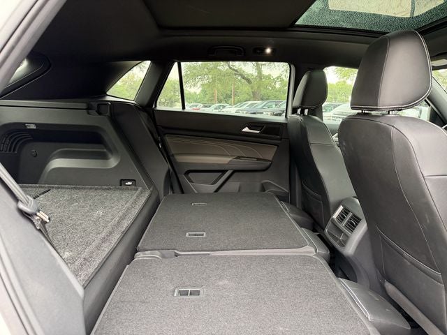 2023 Volkswagen Atlas Cross Sport 3.6 V6 SE w/ Technology