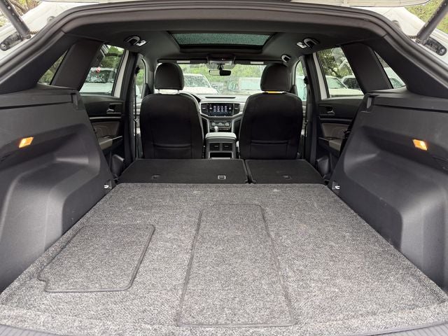 2023 Volkswagen Atlas Cross Sport 3.6 V6 SE w/ Technology