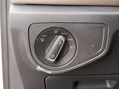 2023 Volkswagen Atlas Cross Sport 3.6 V6 SE w/ Technology