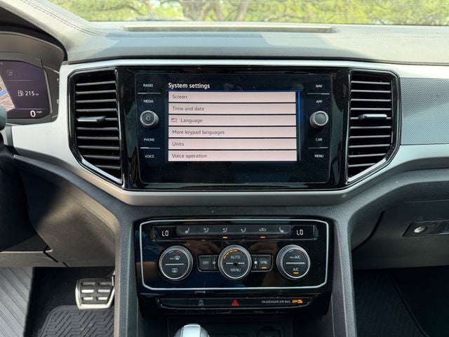 2023 Volkswagen Atlas Cross Sport 3.6 V6 SEL R-Line Black