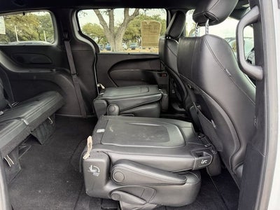 2020 Chrysler Pacifica Launch Edition