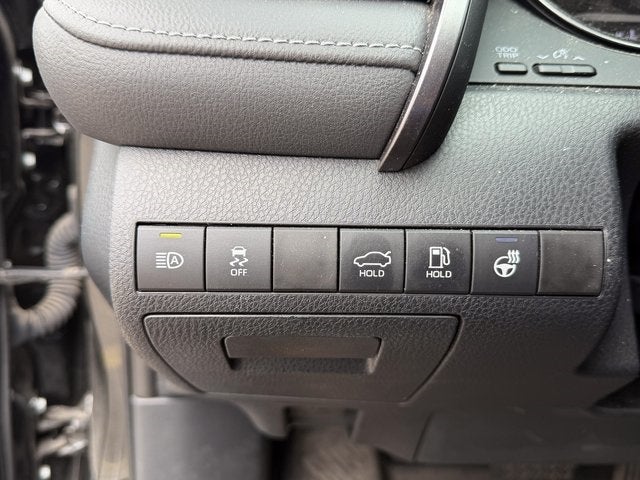 2024 Toyota Camry Hybrid XSE