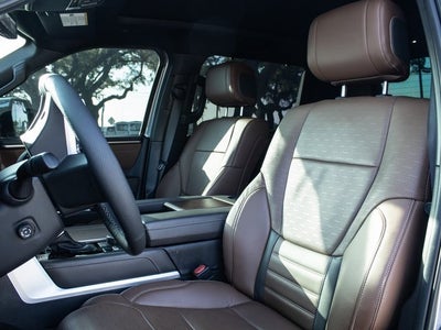 2025 Toyota Tundra Hybrid 1794 Edition