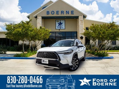 2023 Toyota Corolla Cross XLE