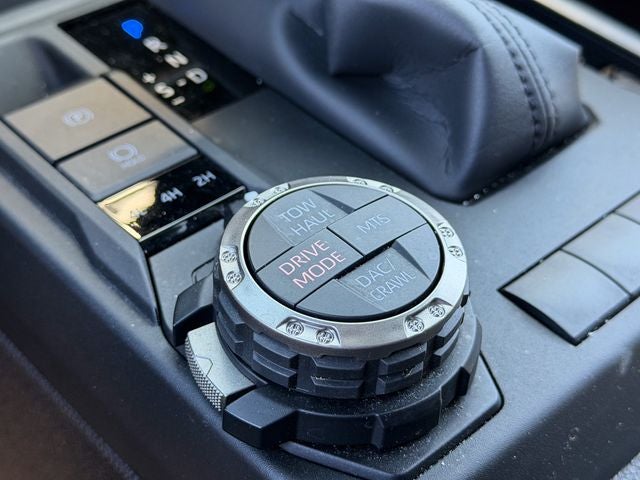 2025 Toyota 4Runner i-FORCE MAX Hybrid TRD