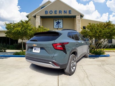 2025 Chevrolet Trax LT