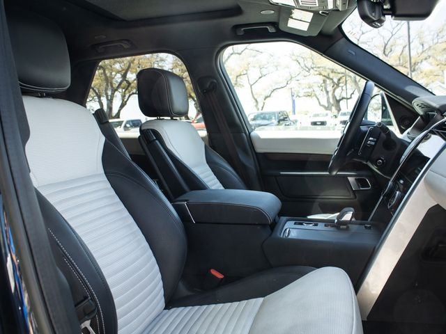 2023 Land Rover Discovery P360 S R-Dynamic