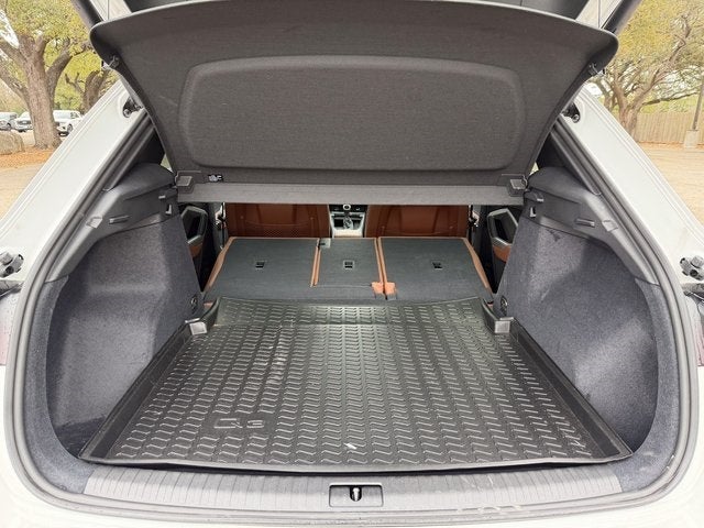2024 Audi Q3 40 Premium
