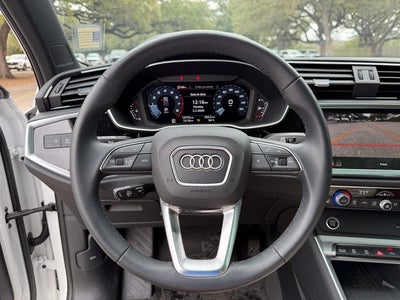 2024 Audi Q3 40 Premium