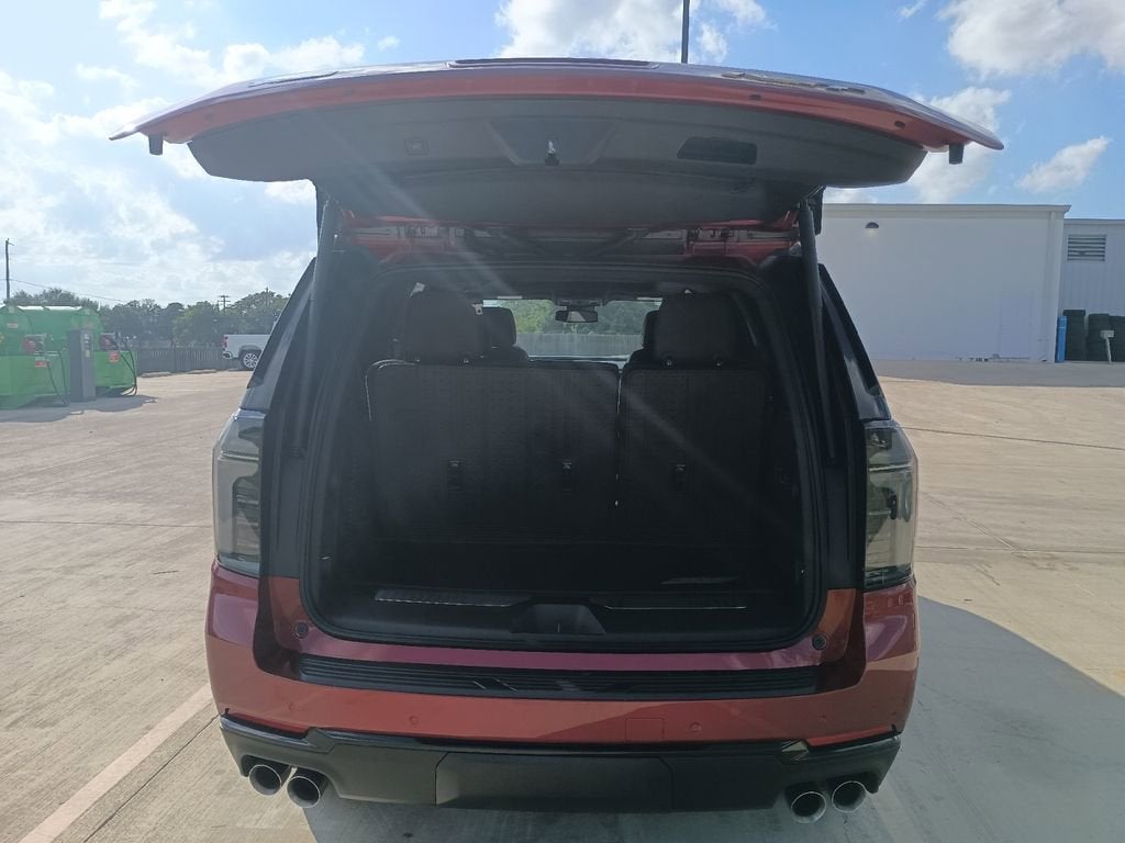 2025 Chevrolet Tahoe RST