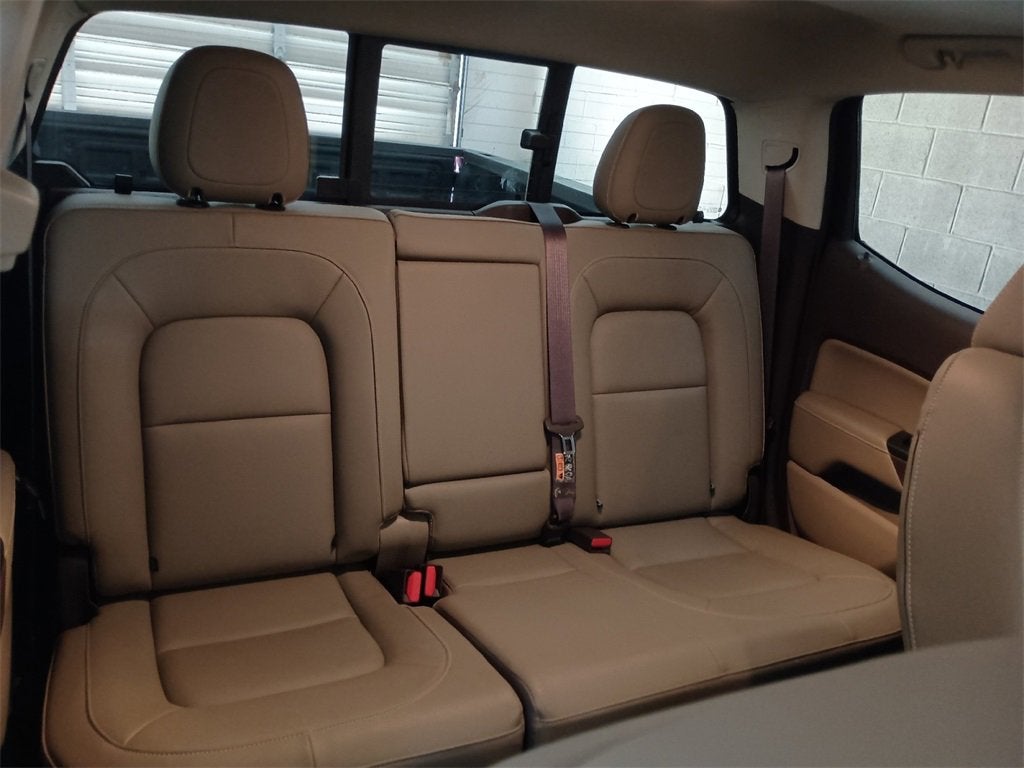 2017 GMC Canyon 2WD SLT