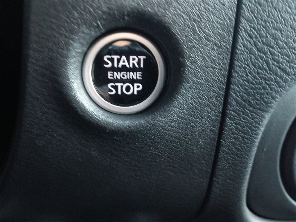 2024 Nissan Frontier PRO-X