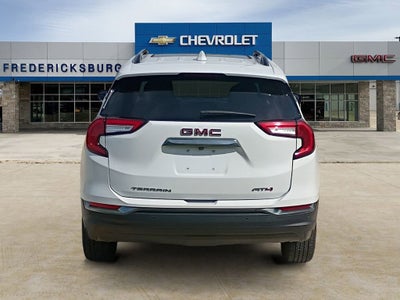 2022 GMC Terrain AT4