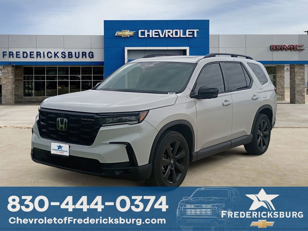 2025 Honda Pilot Black Edition